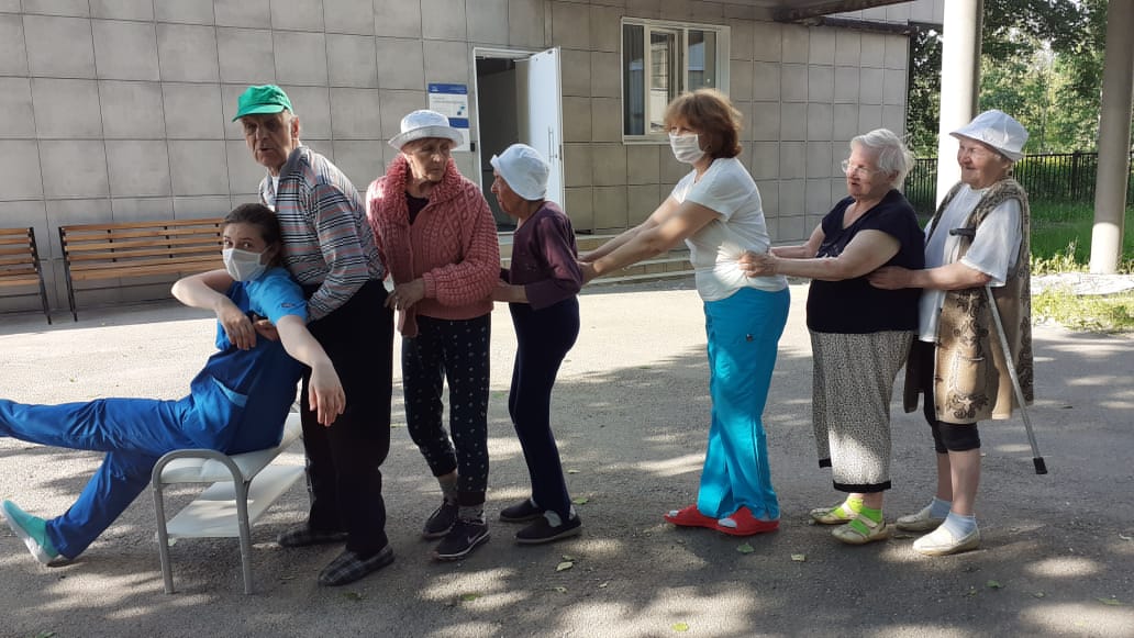 Зарядка для пожилых
