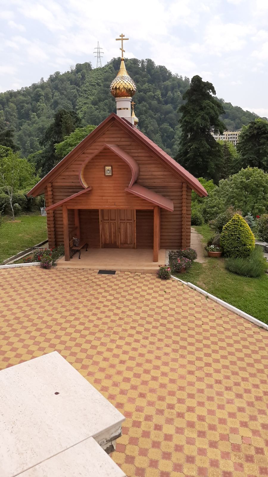 Храм иконы Казанской Божией Матери