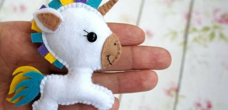 Игрушки из фетра своими руками